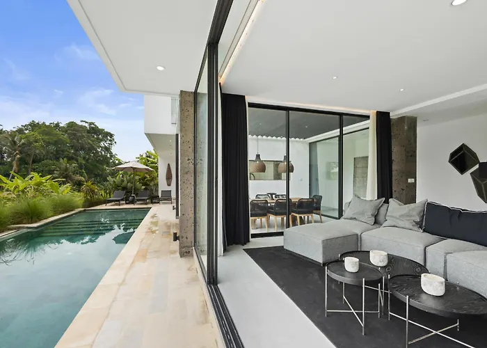 The R Cereme - Luxury In Nature *