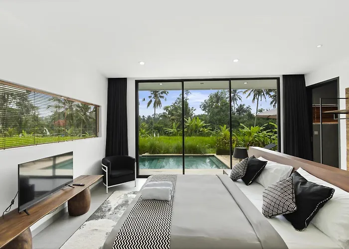 The R Cereme - Luxury In Nature *