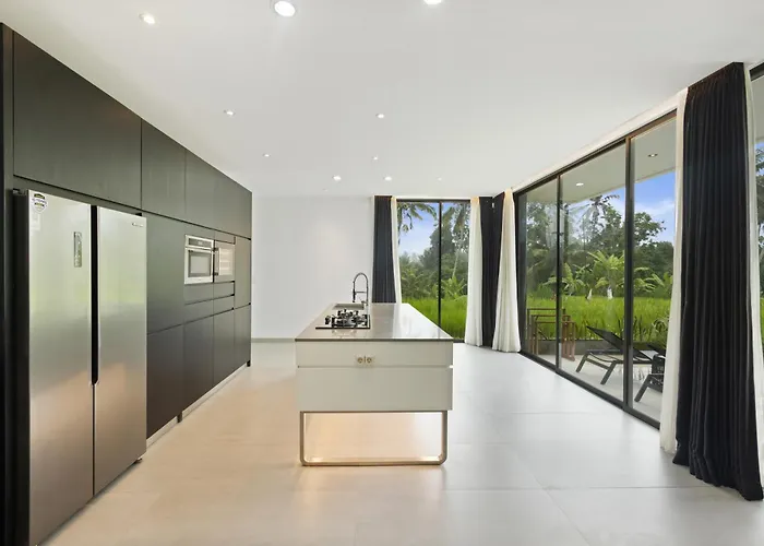 Villa The R Cereme - Luxury In Nature